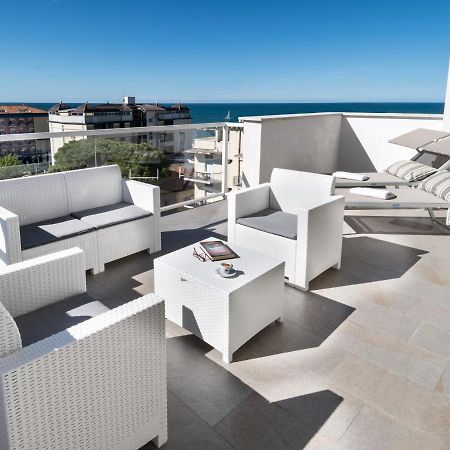 Hotel Atlantic & Spa Gabicce Mare Exteriör bild